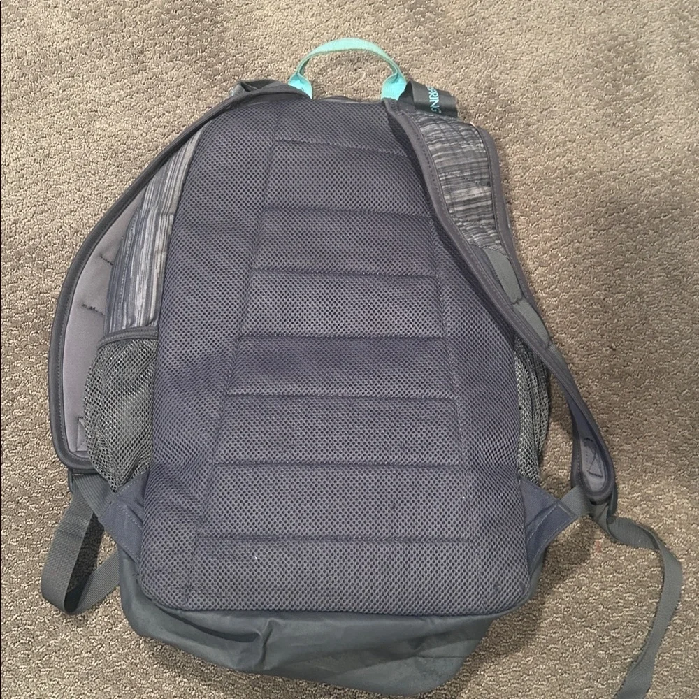 Adidas Gray and Teal Backpack multiple pockets - Picture 4 of 8